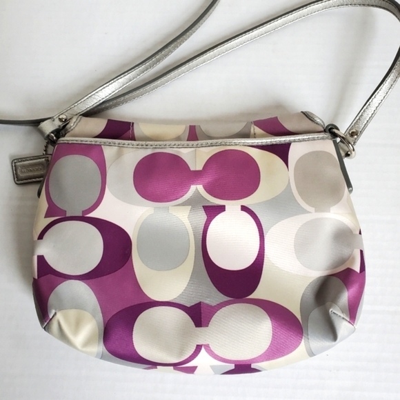 Coach Soho Op Art Scarf Print Crossbody Purse Purple Silver - Picture 4 of 9